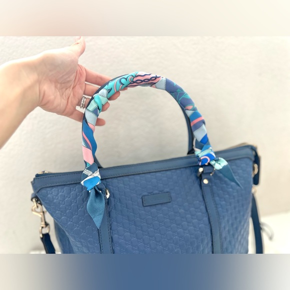 ❤️SOLD❤️ Auth HERMES Blue Abstract Twilly Silk Ribbon 34” x 2” - Picture 8 of 16